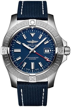 Breitling Avenger Automatic GMT 45 A32395101C1X2